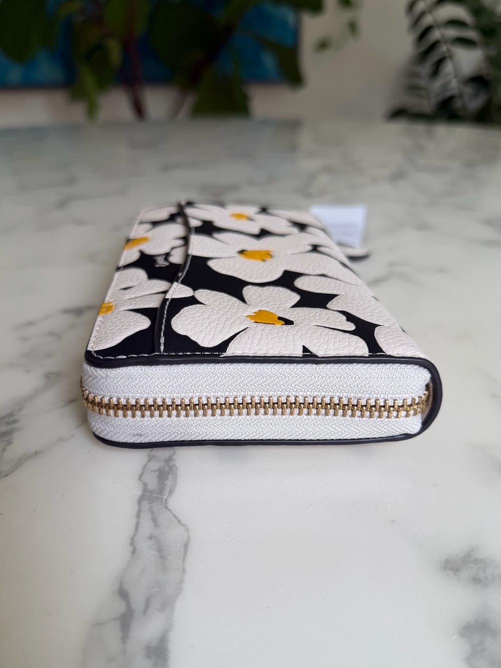 NWT COACH Accordion Zip Wallet With Floral Print CR549 Chalk Black Yellow Brass - Picture 9 of 10